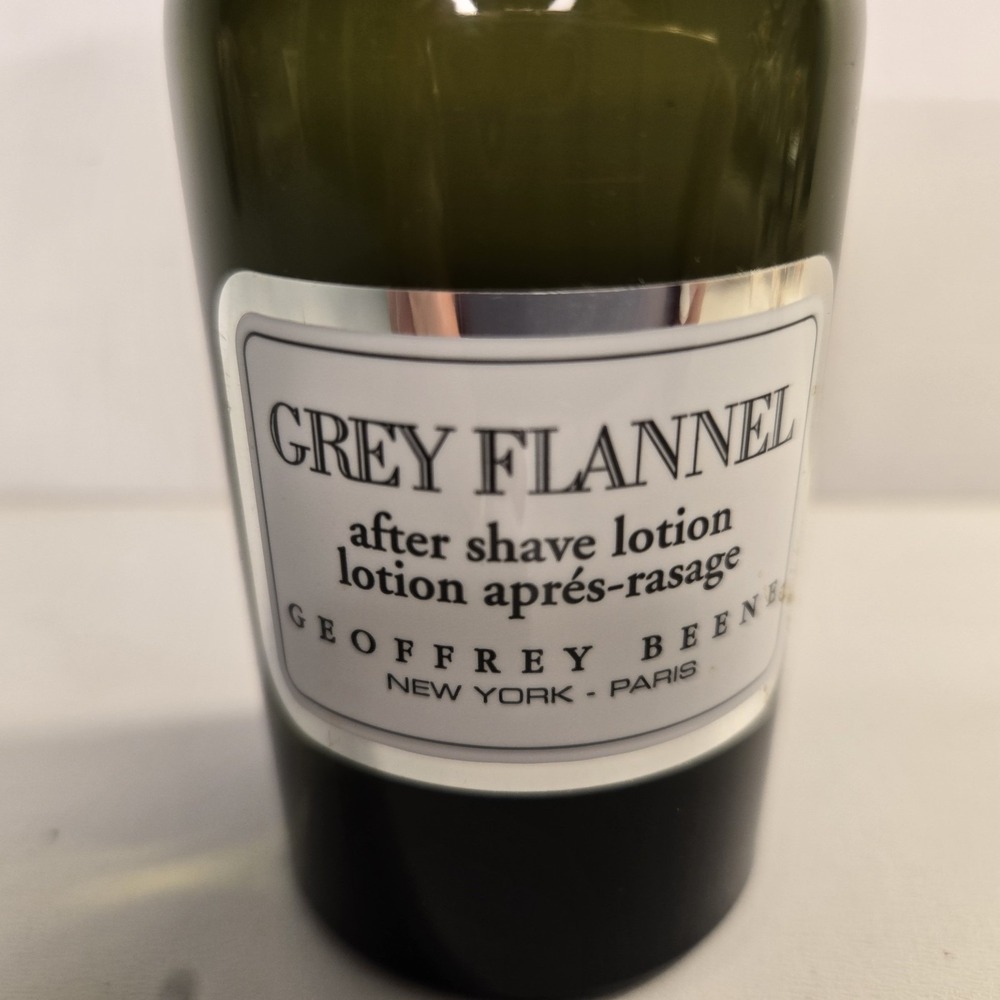 Grey Flannel BIG 4 Ounce After Shave by Geoffrey Beene Vintage Rare - Picture 2 of 4